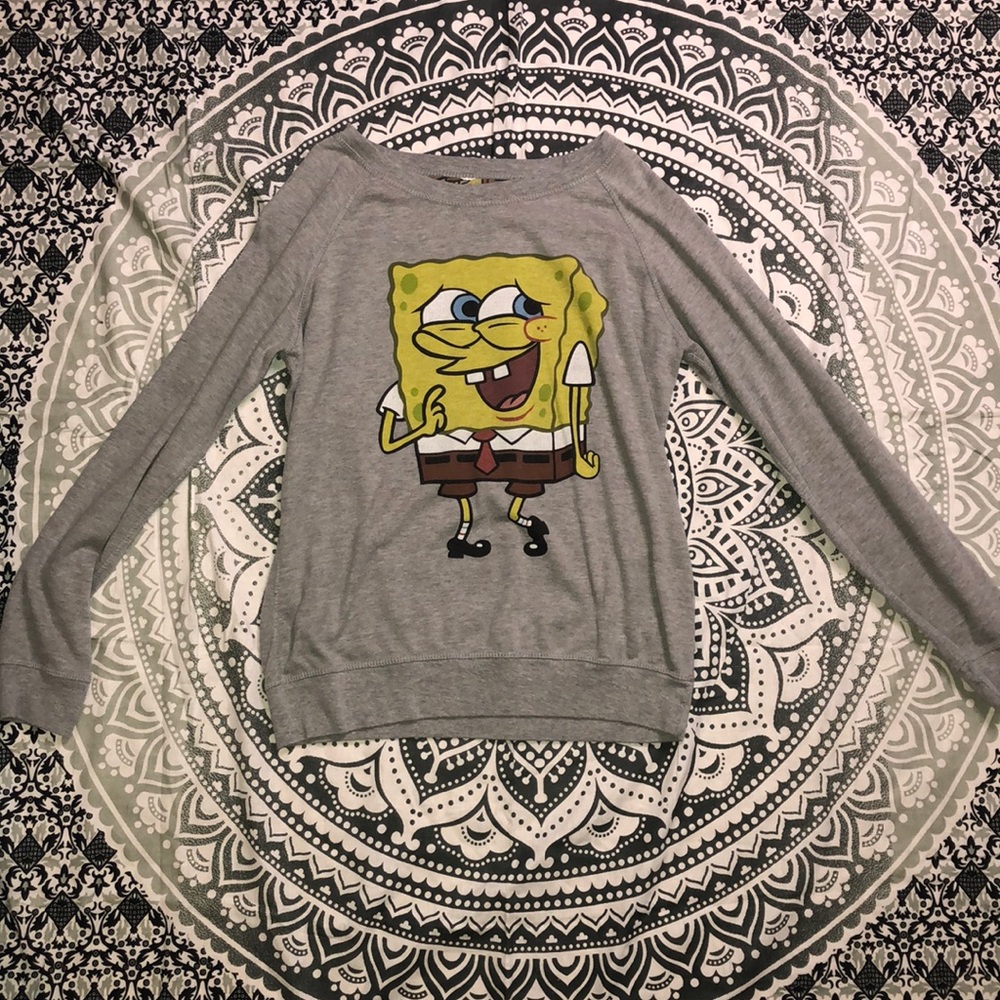 Reversible spongebob tee.